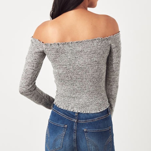 Hollister Smocked Off-The-Shoulder Crop Top - Picture 2 of 7